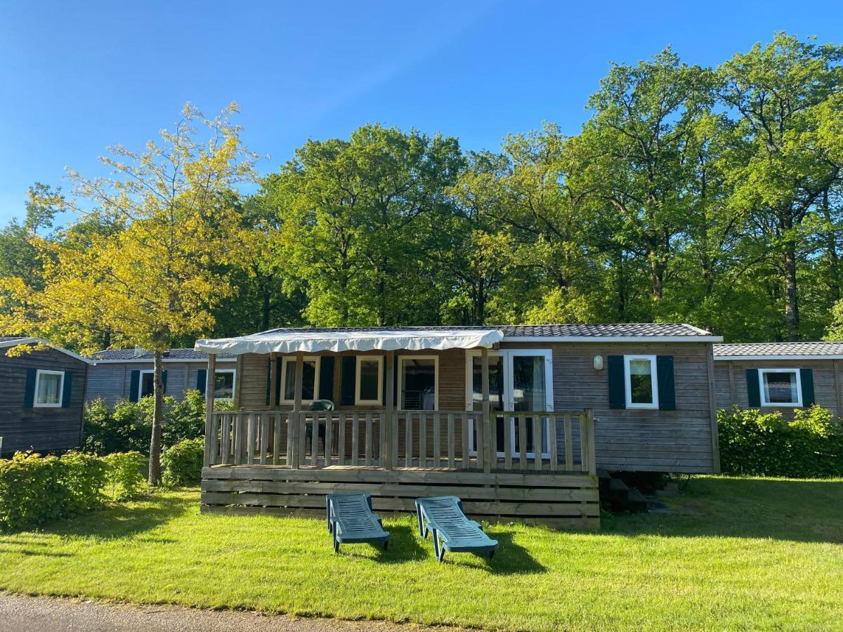 Camping de la Forêt Seasonova Sillé-le-Guillaume Exterior foto